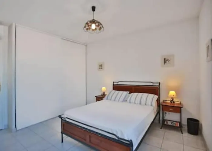 Charming Two-bedroom With Balcony And Garage By The Marina * 昂蒂布